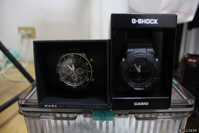 ～簡易開箱～MARC JACOBS & G-SHOCK 雖然都不是太高級 但還是要開箱一下
