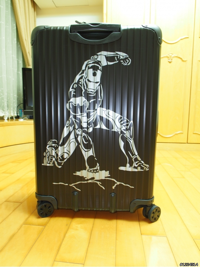 RIMOWA BLACK TOPAS 開箱 分享