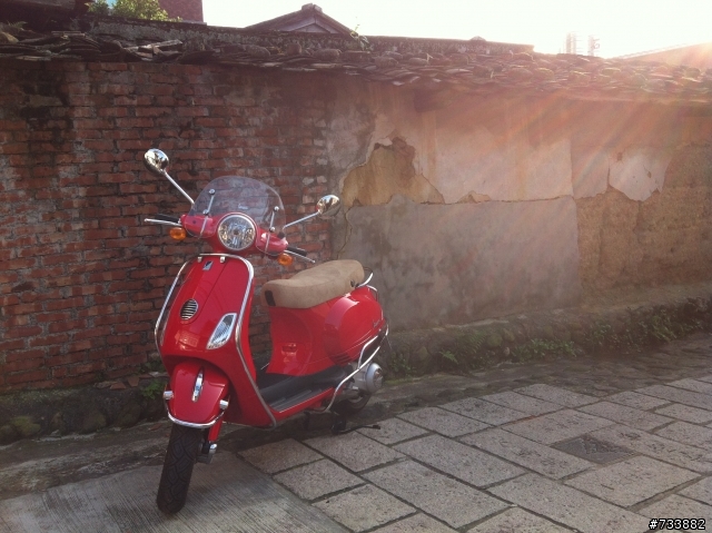 VESPA LX125 紅通通小遊北埔