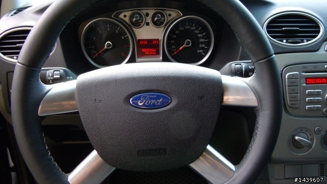 [樸實開箱] Ford FOCUS 1.8 5D