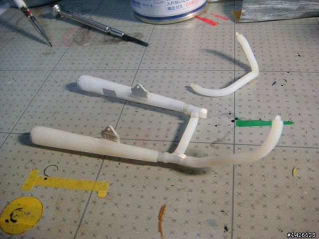 機車聰聰聰 --- 1/12  DUCATI 900SS 製作分享