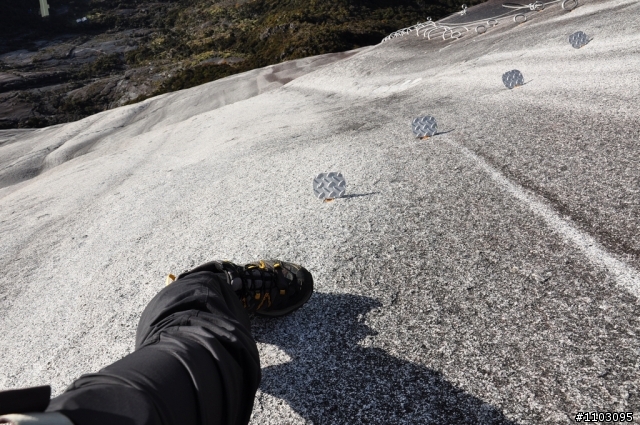 [神山-沙巴] 神山加碼極限攀岩Via Ferrata-Low's Peak Circuit 差點回不來了20120228