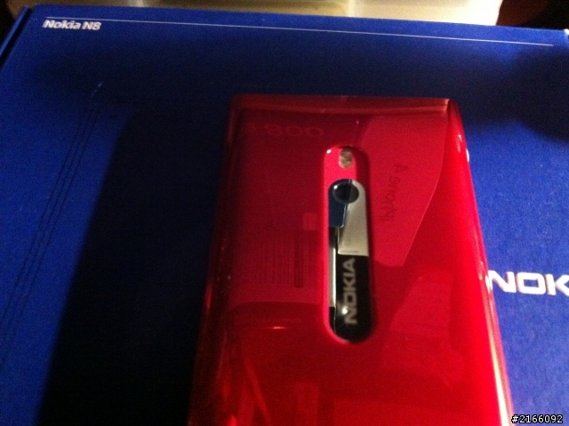 （分享）N8硬殼（橘）LUMIA 800硬殼（洋紅）