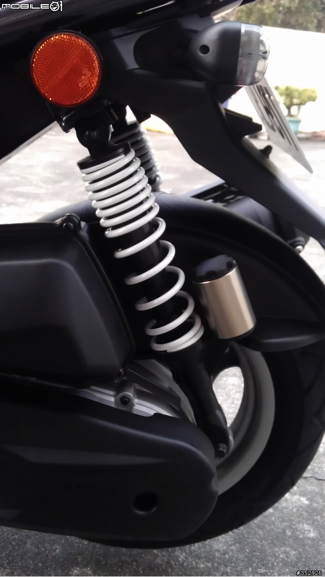(開箱)BWS X 125趁還沒有動到，先來一發