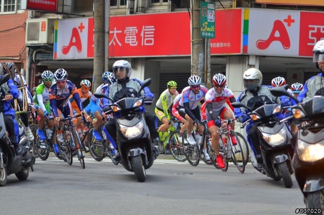 2012環台賽第三站桃園---市區熱身路段及角板山照片