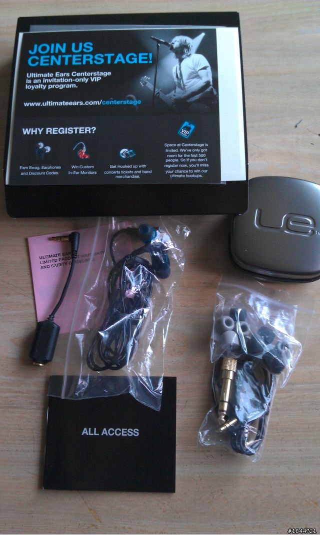 简单开箱『多圖』----Ultimate Ears triplefi10