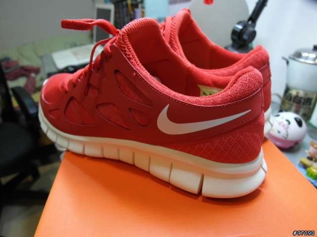NIKE FREE RUN 全紅分享