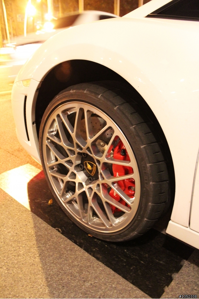 高雄 Lamborghini Gallardo LP 560-4加減看