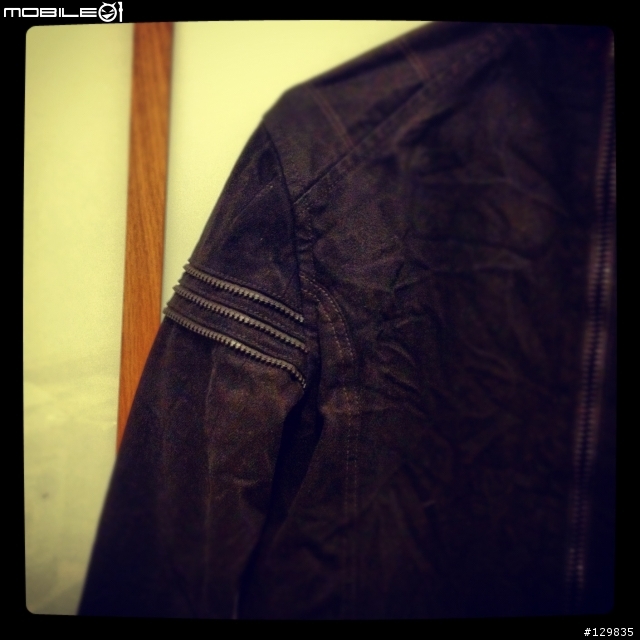 [開箱] DIESEL 黑色柴油外套