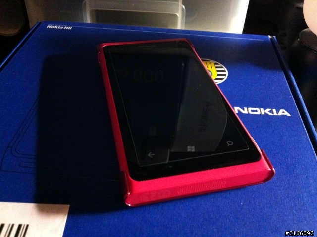 （分享）N8硬殼（橘）LUMIA 800硬殼（洋紅）