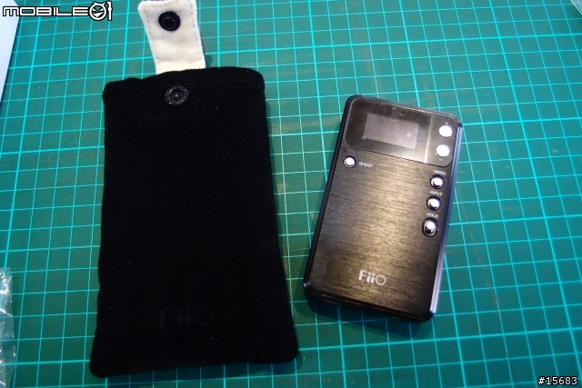 ]]開箱[[FiiO E17隨身耳擴 購入心得分享+開箱