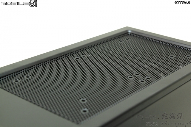 Corsair入門Gaming Case 300R簡單輕鬆看