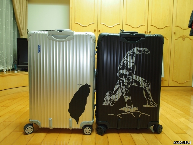 RIMOWA BLACK TOPAS 開箱 分享