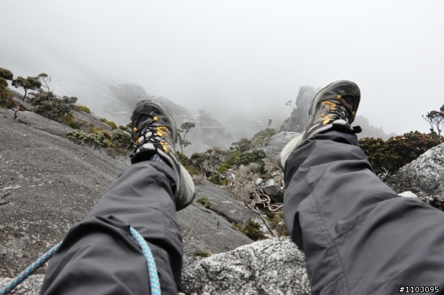 [神山-沙巴] 神山加碼極限攀岩Via Ferrata-Low's Peak Circuit 差點回不來了20120228