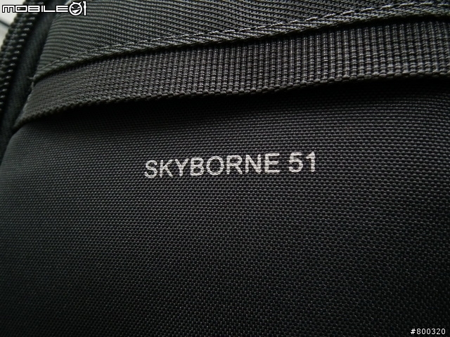 [分享] Vanguard Skyborne 51 精嘉 天行者 電腦相機後背包