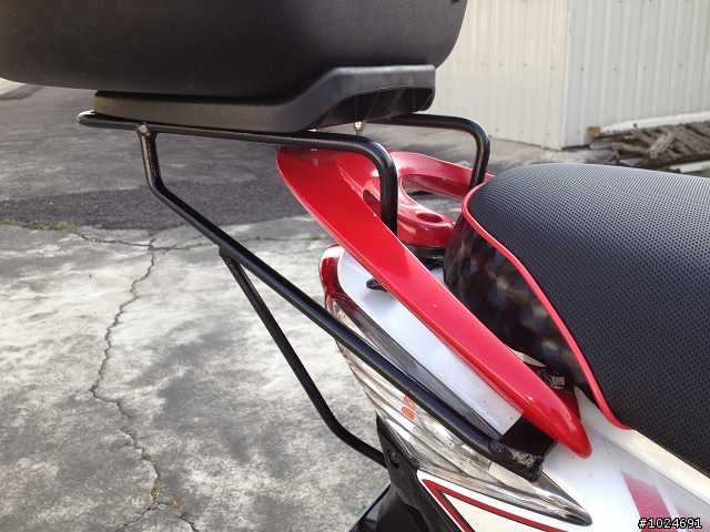 小小GP上GIVI E350後箱