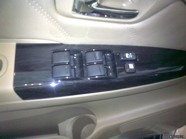 菲律賓新款FORTUNER 及 INNOVA