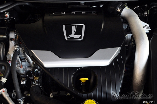 【記錄】LUXGEN 5 Sedan 高雄賞車會，多角度呈現（圖很多，#2 新增實車寫真、#6試做S5專屬桌布）