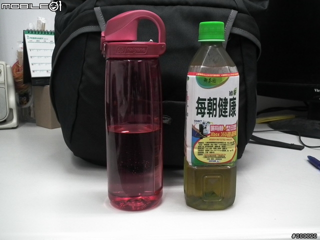 [開箱] 帶大腳架旅遊Lowepro CompuRover AW 羅普 電腦羅孚客 相機後背包