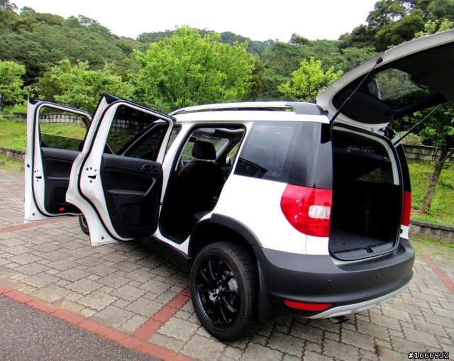 skoda yeti 1.2 tsi 開心(箱)