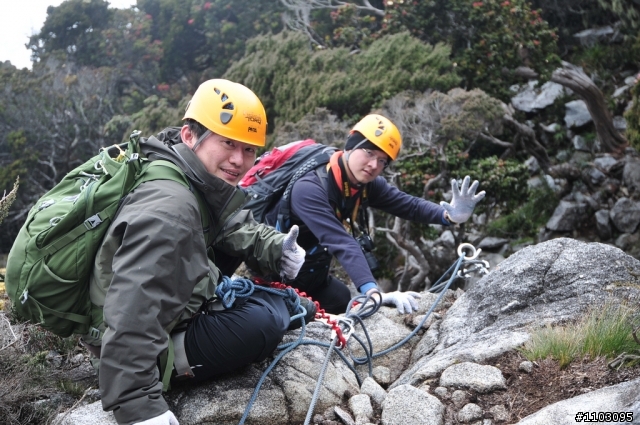 [神山-沙巴] 神山加碼極限攀岩Via Ferrata-Low's Peak Circuit 差點回不來了20120228