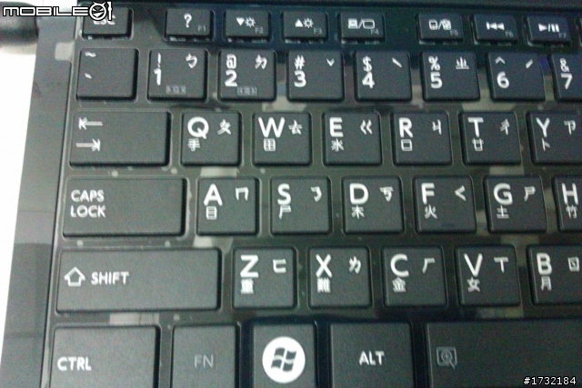 Toshiba L850 開始賣了 @@"