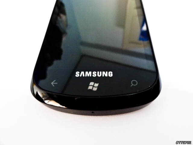 SAMSUNG FOCUS 開箱暨關箱文(WIndows phone 7.5 mango)