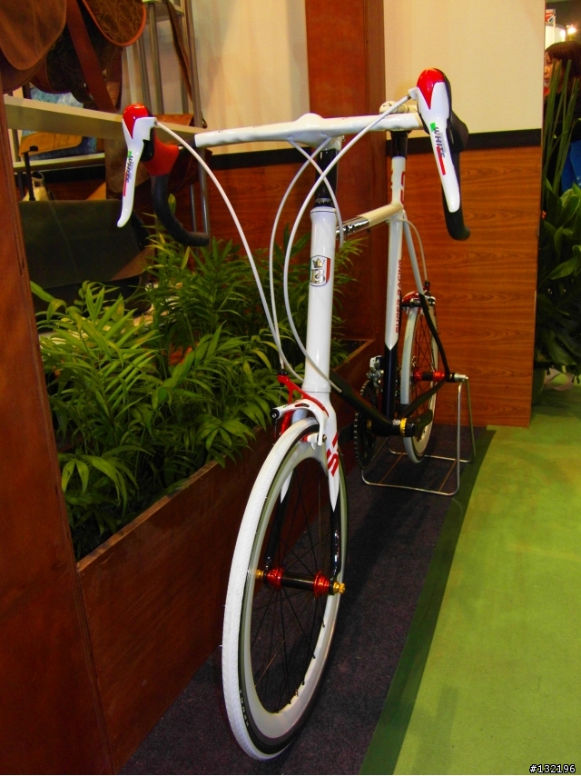車展收獲，跟 ISP鋼管小徑 近距離接觸