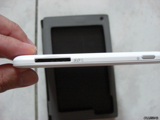 [簡單開箱]GREENBOOK ezRead 易讀機(E60M30)電子書閱讀器