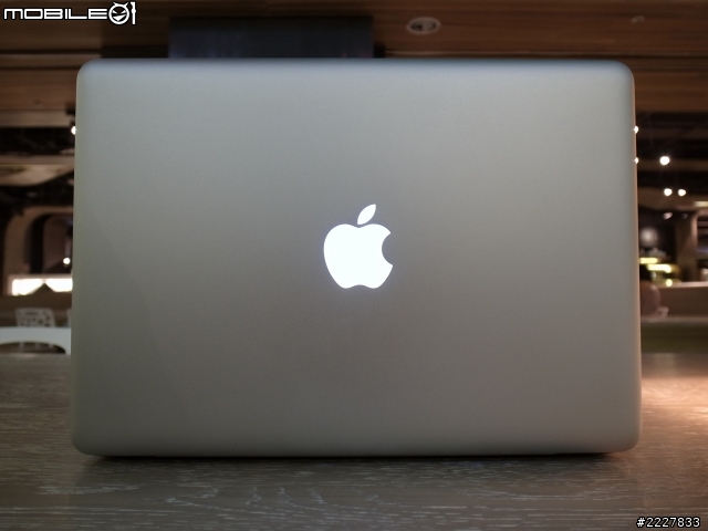 13吋 MBP 開箱分享！太開心了在台中金典買到近9折的電腦（圖多）