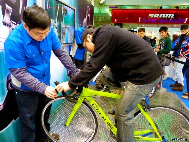 【分享】2012 自行車展