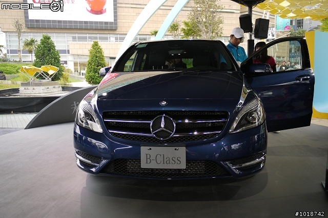[分享]去夢時代看M-Benz的新B-Class!!!