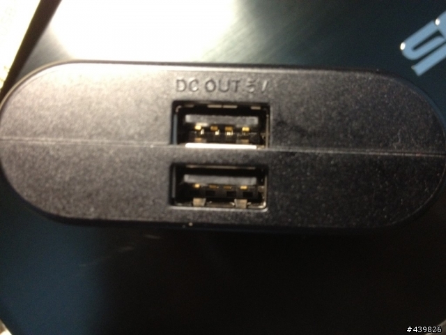 [開箱]Panasonic  QE-PL201-K 行動電源