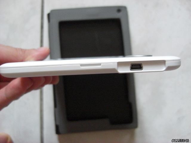 [簡單開箱]GREENBOOK ezRead 易讀機(E60M30)電子書閱讀器