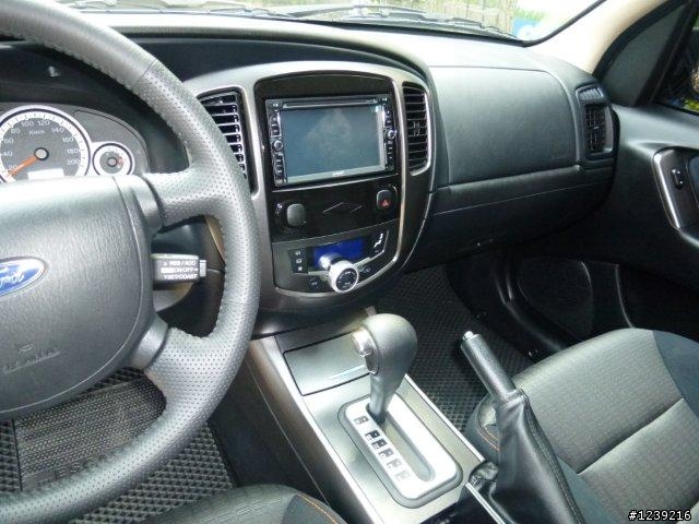2012年3月30號 Ford Escape 2.3XLT 深灰色 簡易開箱分享