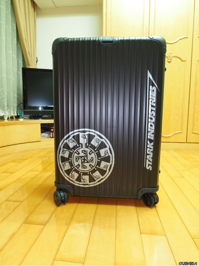 RIMOWA BLACK TOPAS 開箱 分享