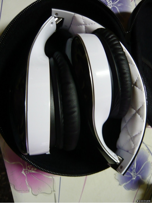 (開箱) SOUL sl300 & SONY S764 (開箱)