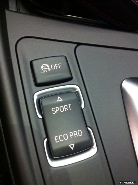 [不專業開箱文] F20 120D 白色  開箱