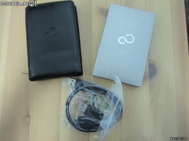 【開箱】富士通 USB3.0 2.5" 行動硬碟