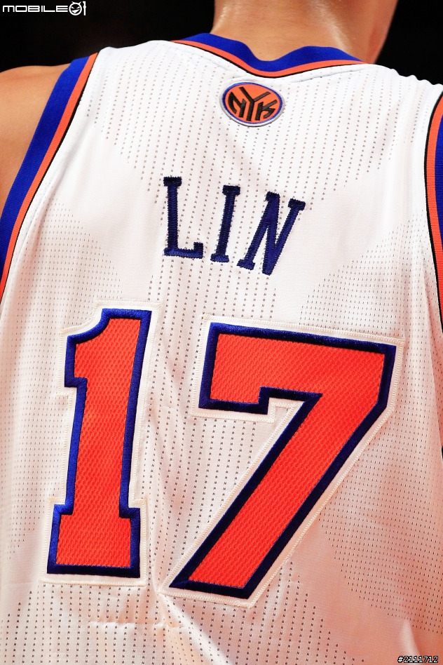 分享開箱：尼克隊 林書豪 Jeremy Lin #17 球衣 Swingman(球迷版)