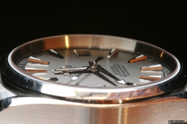 因為金城武 我的第一只機械表 AQUA TERRA 42mm