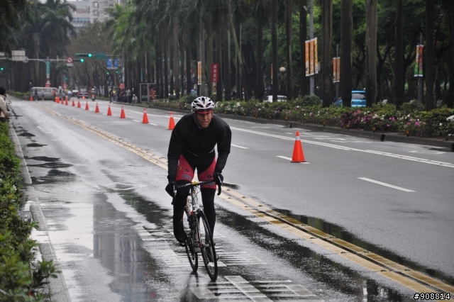 2012 自行車環台賽 第一站 台北市站 看熱鬧