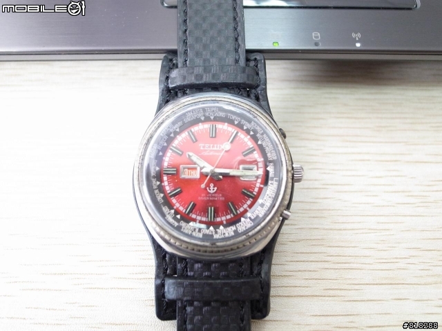 TELUX  DIVER MASTER 鐵力士世界時間表（台北那裡可以找到零件？？）