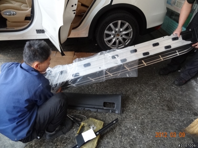 Cayenne 登車踏板安裝記