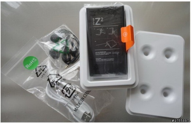 [開箱]COWON D3的進化加強版....COWON Z2