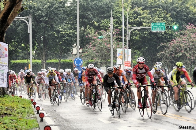 2012 自行車環台賽 第一站 台北市站 看熱鬧