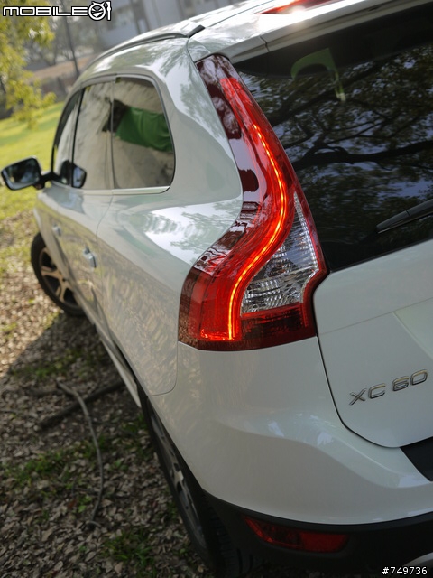  今年換的XC60 D5 正2012 旗艦版