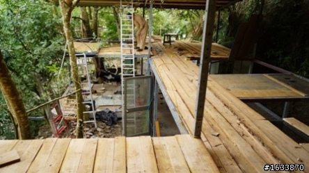  DIY簡單蓋鋼構木屋