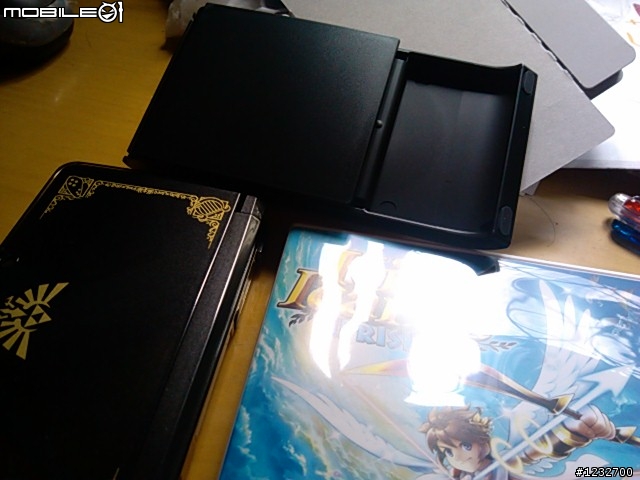 Kid Icarus UPRISING(即是新光神話)開箱, 兼小分享