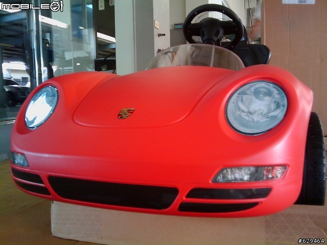 新車到港 紅色Carrera 911 開箱